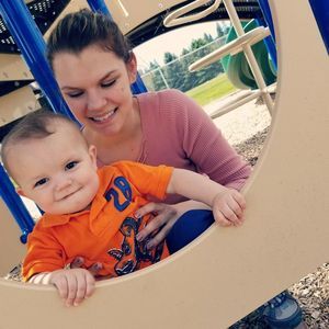 Meet your Posher, Adrienne